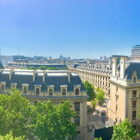 La Garde Apartament