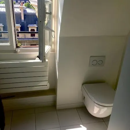 Apartment La Garde Paris